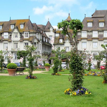 Apartment Le Fairway-6 By Interhome Deauville Bagian luar foto